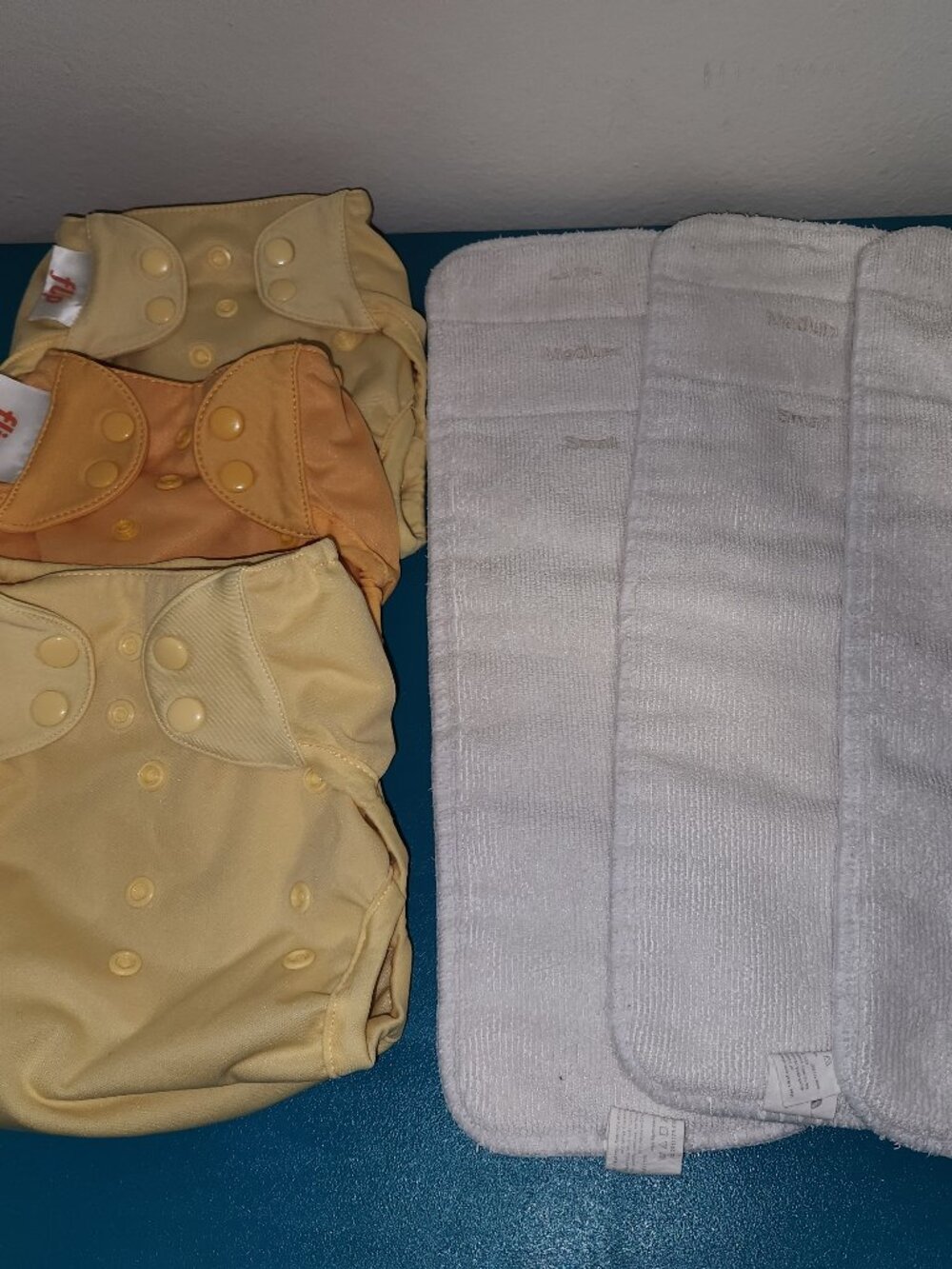 Flip Lot of 3 One Size Cloth Diaper Covers & 3 Inserts Cream Peach Yellow Baby